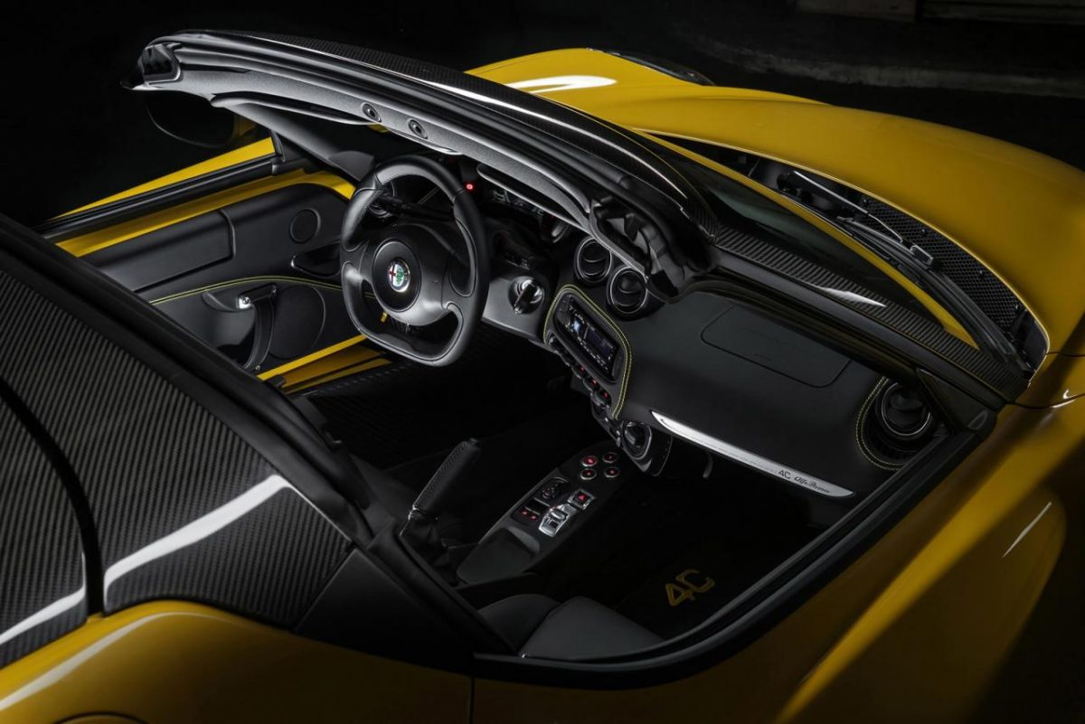 ALFA ROMEO 4C