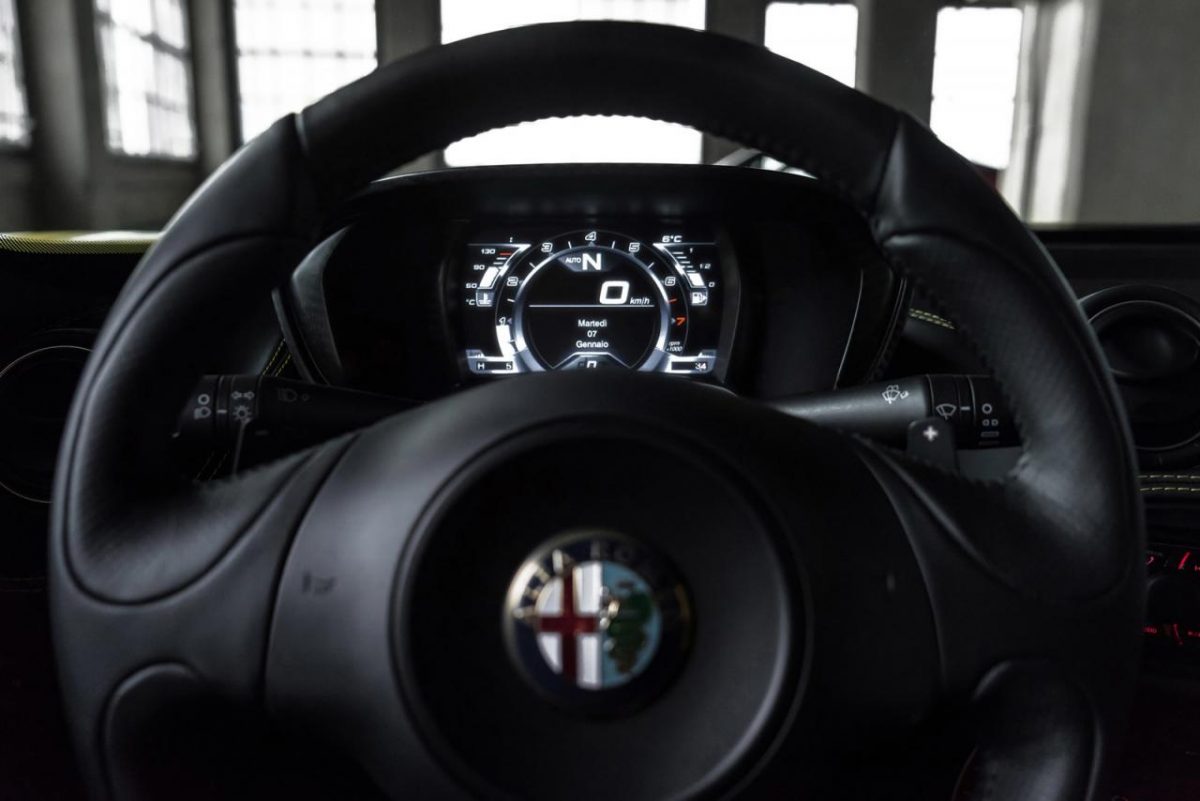 ALFA ROMEO 4C