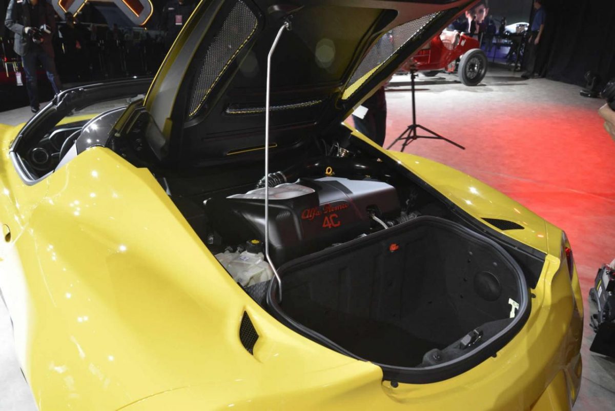 ALFA ROMEO 4C