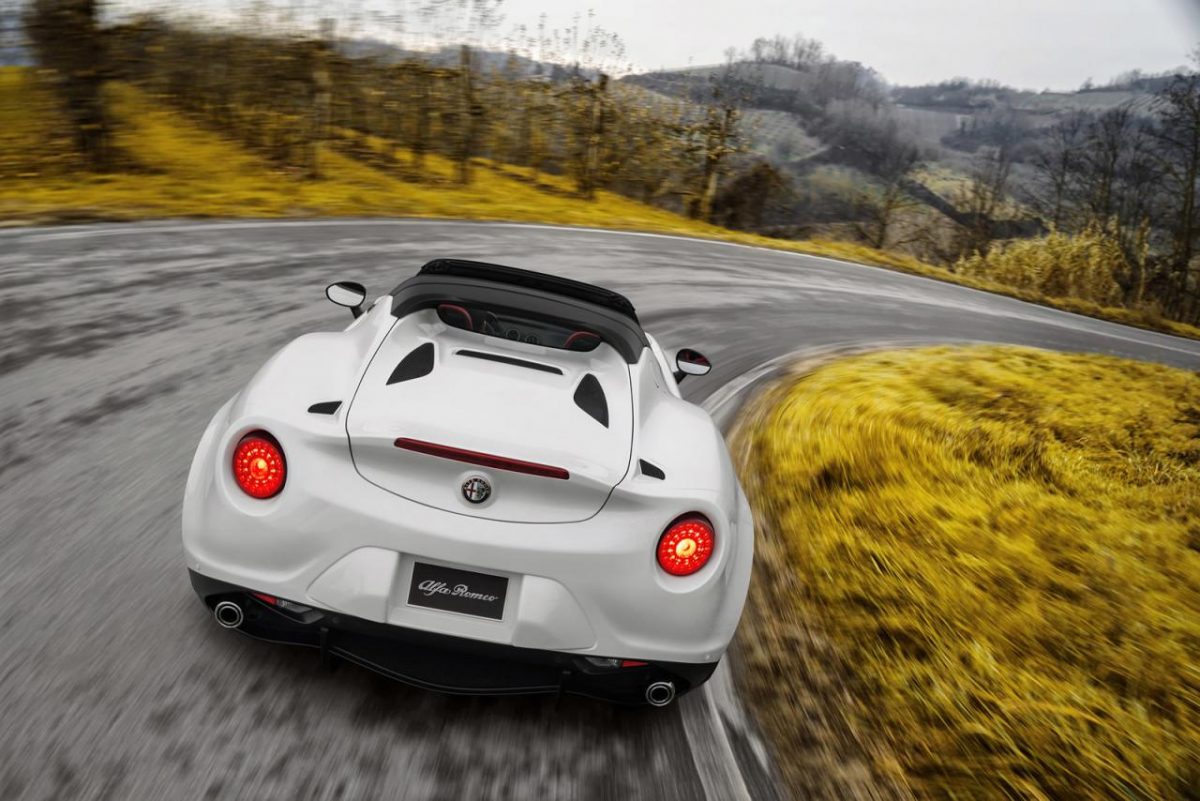 ALFA ROMEO 4C