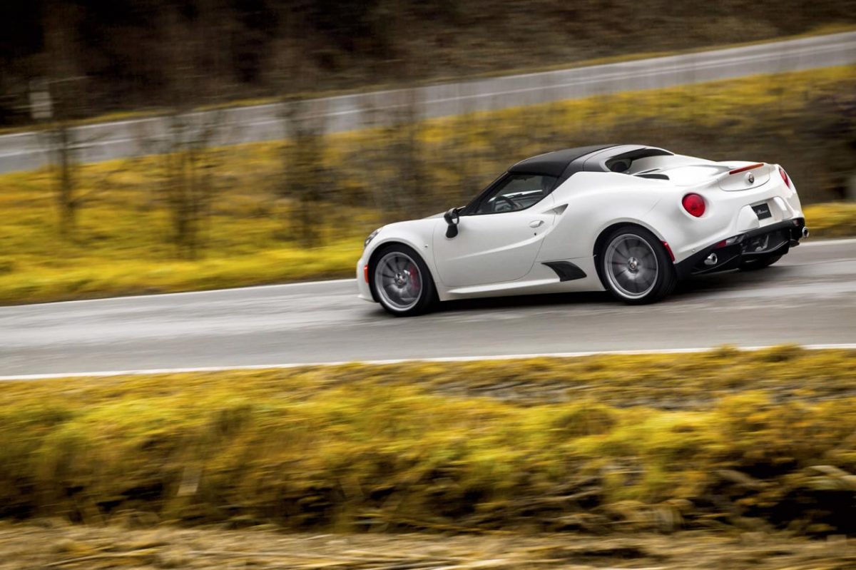 ALFA ROMEO 4C