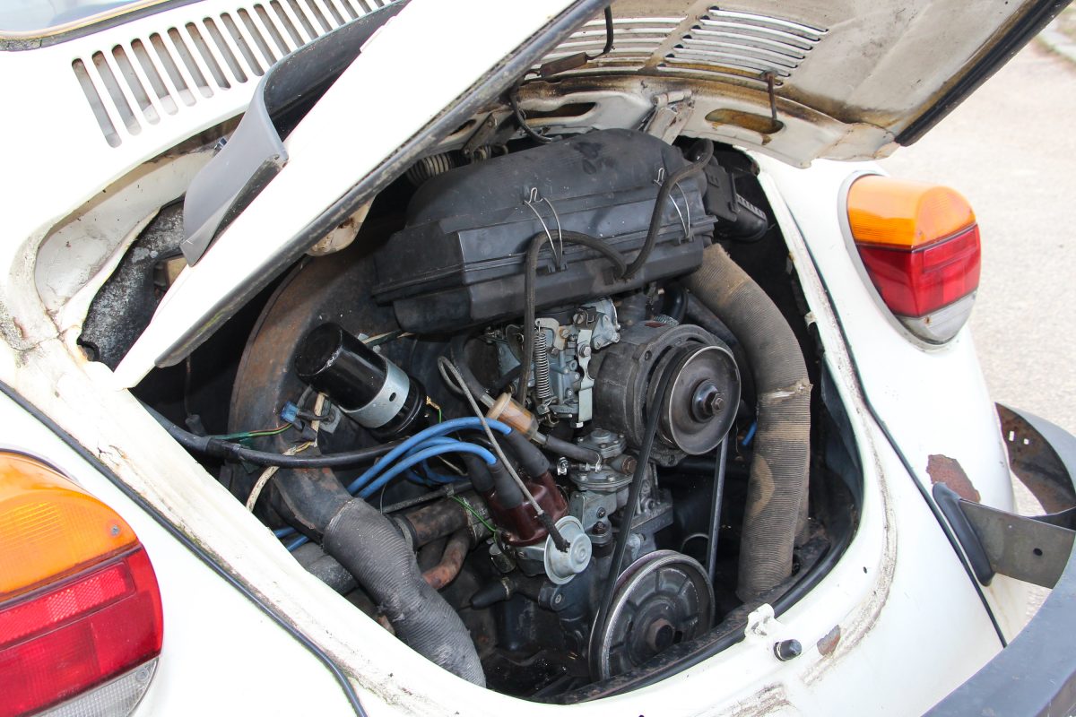 VOLKSWAGEN 1300