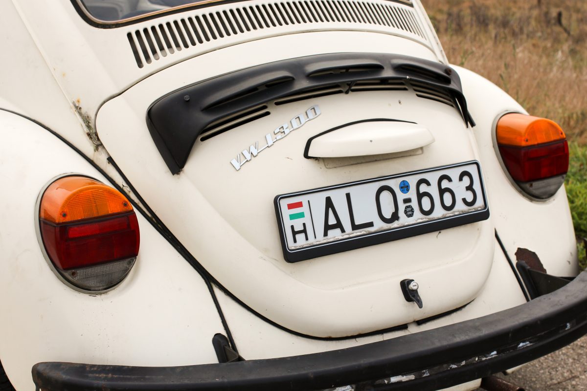 VOLKSWAGEN 1300