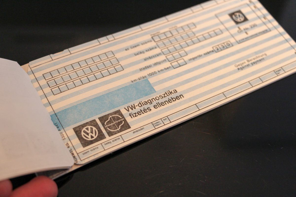 VOLKSWAGEN 1300
