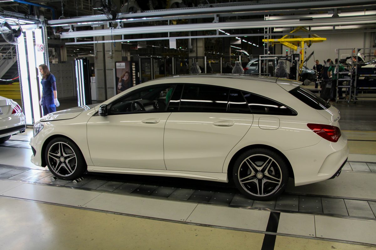 MERCEDES-BENZ