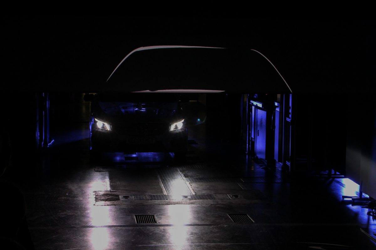 MERCEDES-BENZ