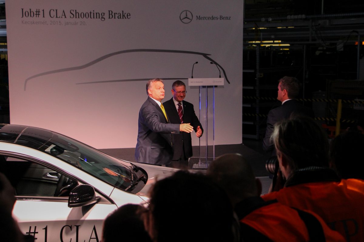 MERCEDES-BENZ