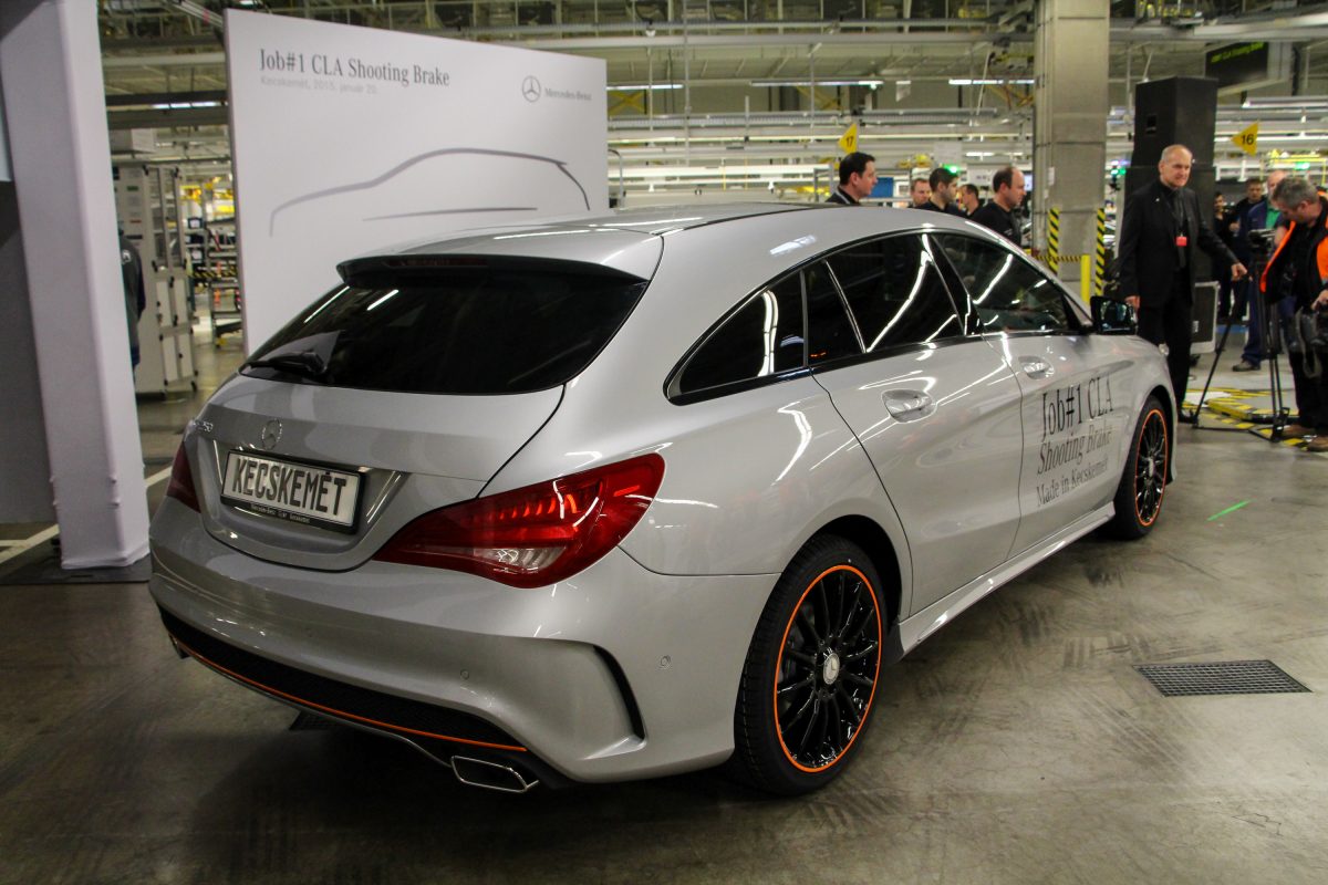 MERCEDES-BENZ