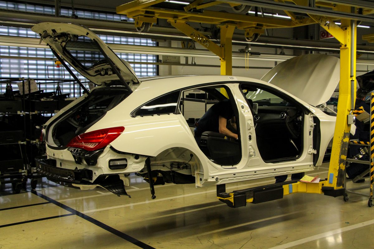 MERCEDES-BENZ