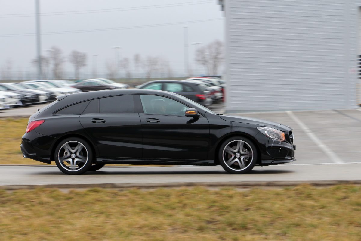 MERCEDES-BENZ
