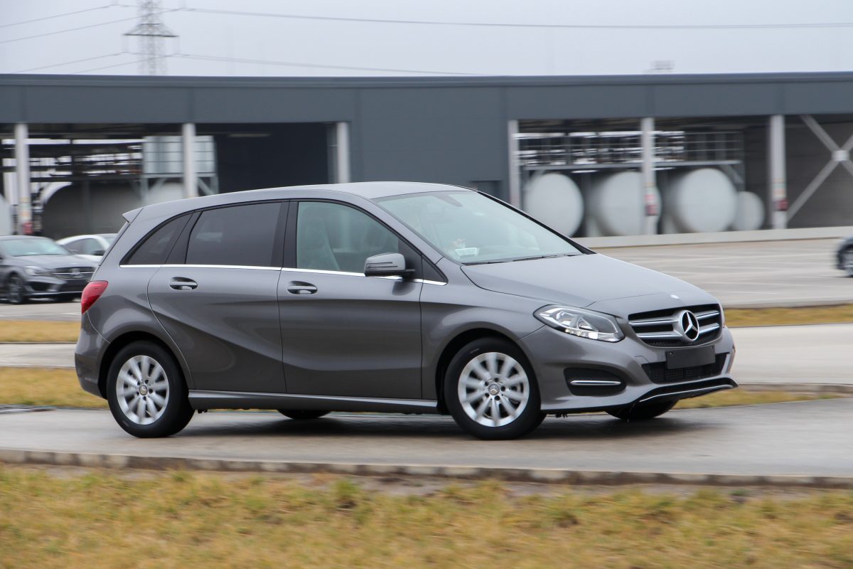 MERCEDES-BENZ