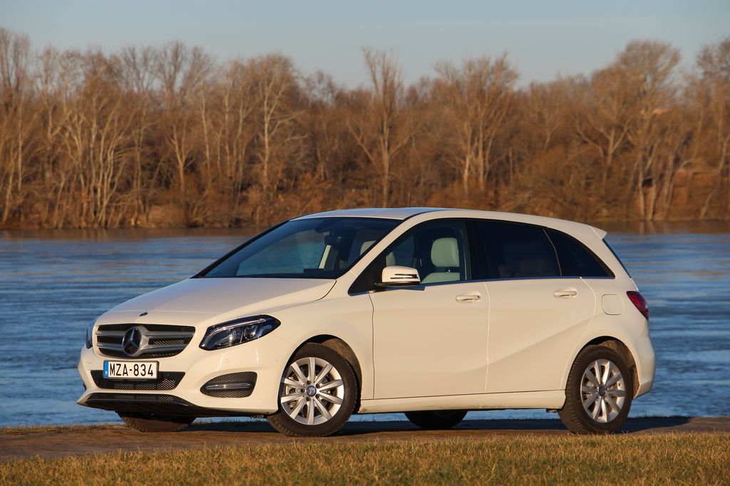 MERCEDES-BENZ B-OSZTÁLY