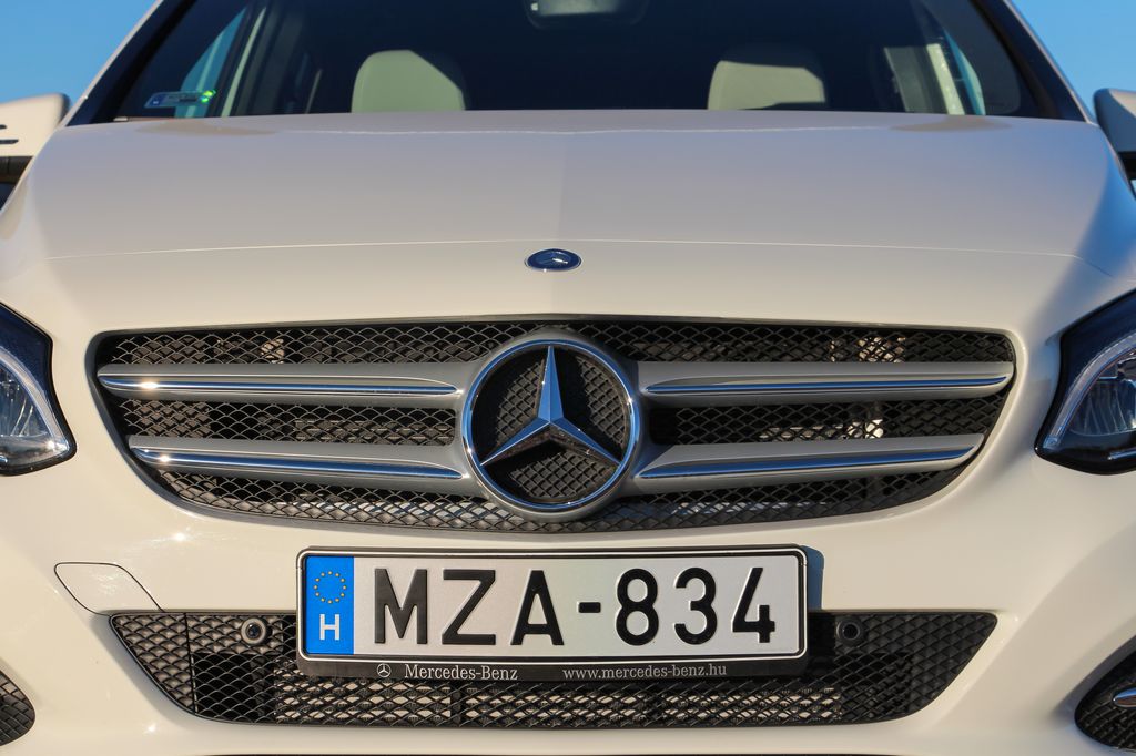 MERCEDES-BENZ B-OSZTÁLY