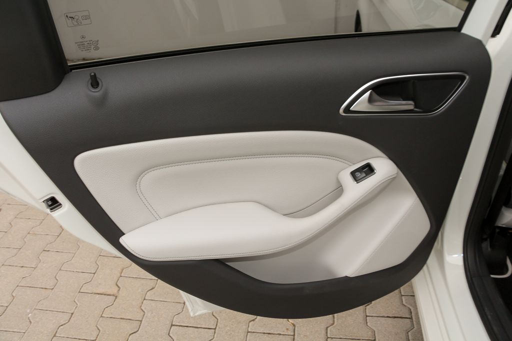 MERCEDES-BENZ B-OSZTÁLY