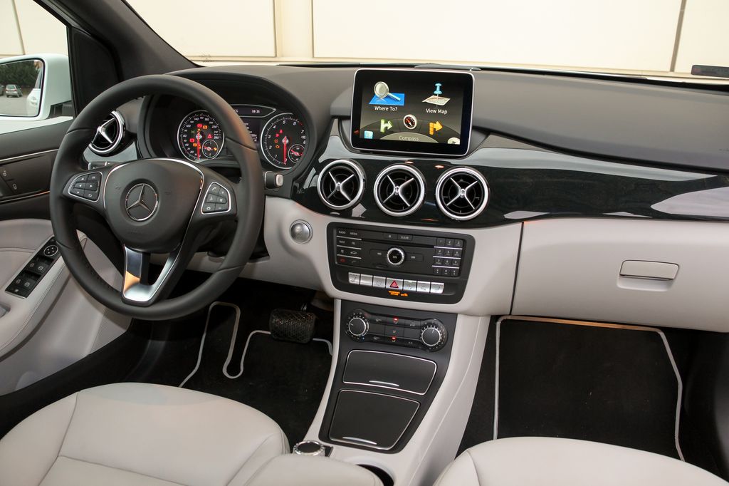 MERCEDES-BENZ B-OSZTÁLY
