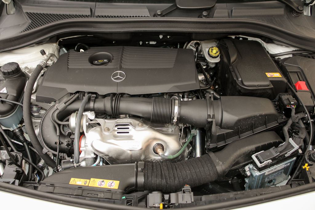 MERCEDES-BENZ B-OSZTÁLY