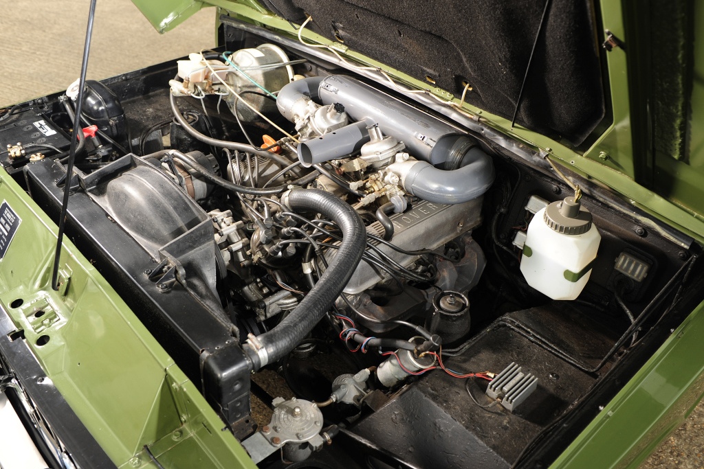 LAND ROVER