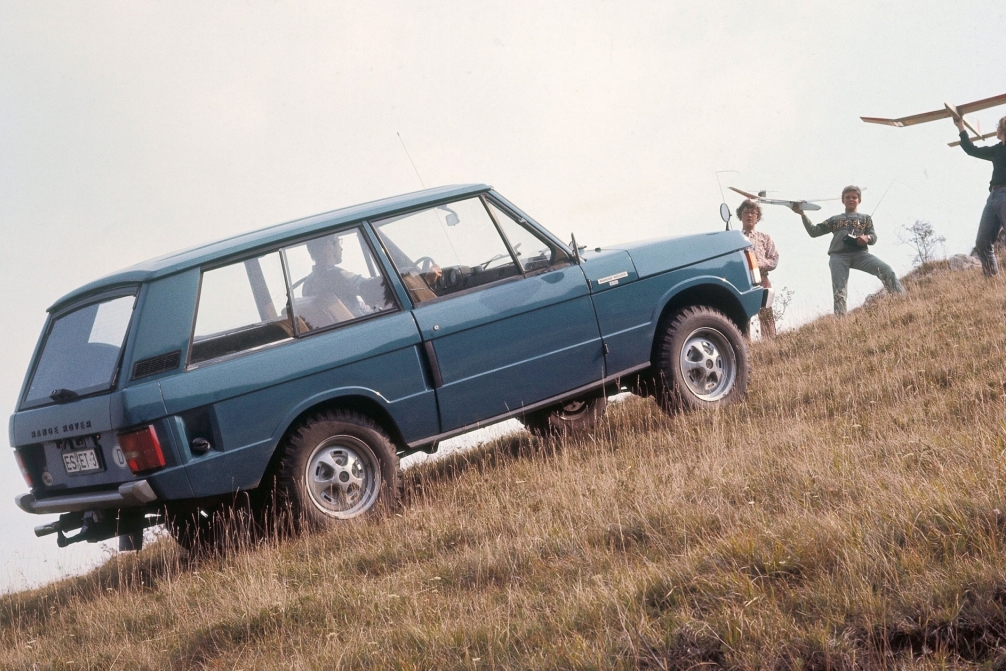 LAND ROVER