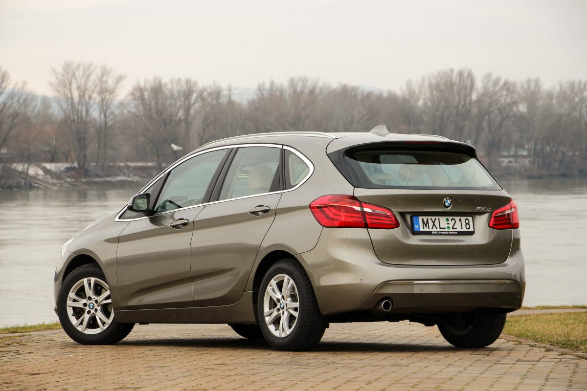 BMW 2-ES SOROZAT