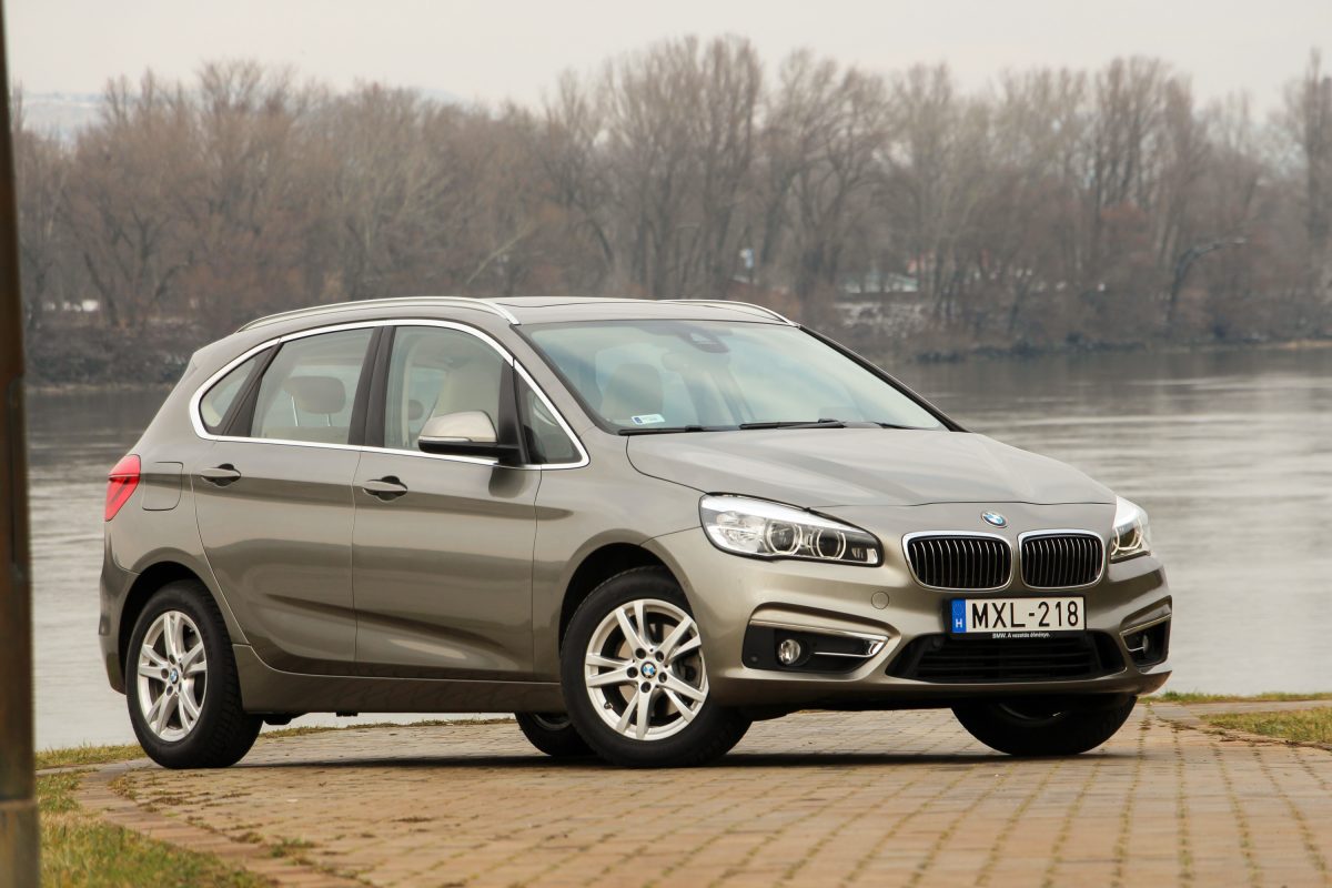 BMW 2-ES SOROZAT
