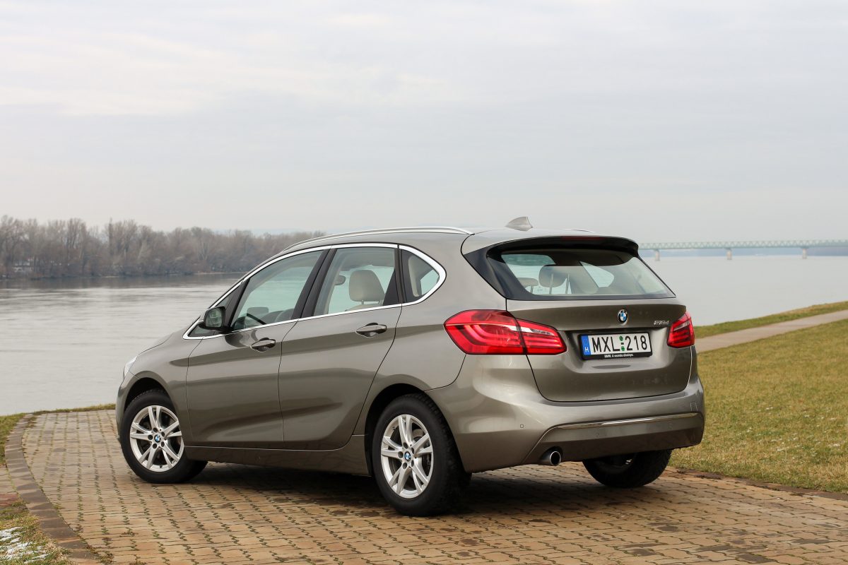BMW 2-ES SOROZAT