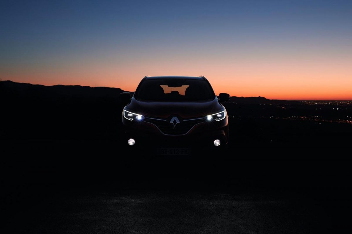 RENAULT