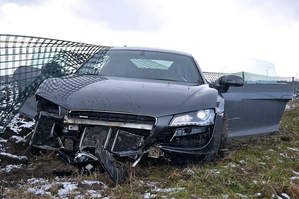 AUDI R8