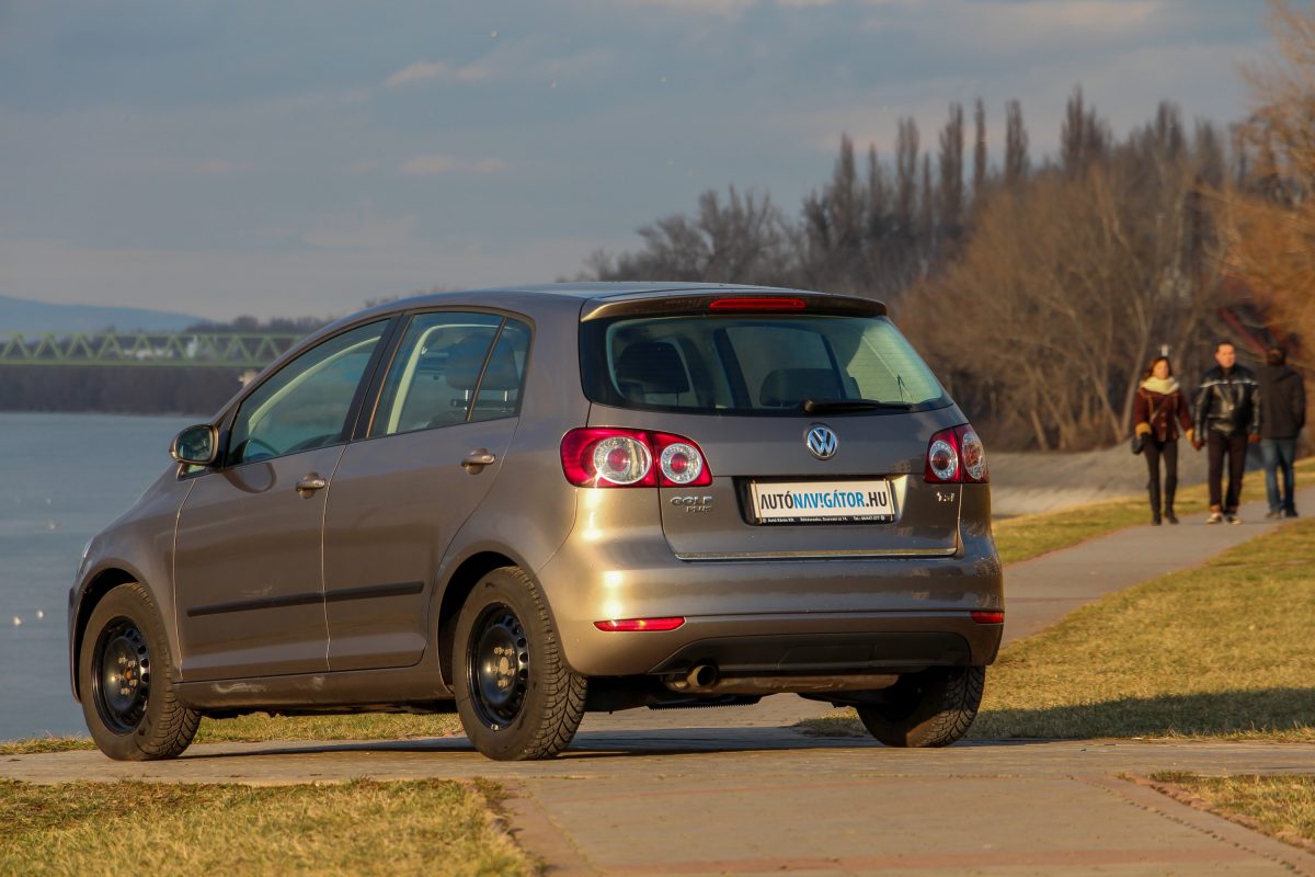 VOLKSWAGEN GOLF PLUS