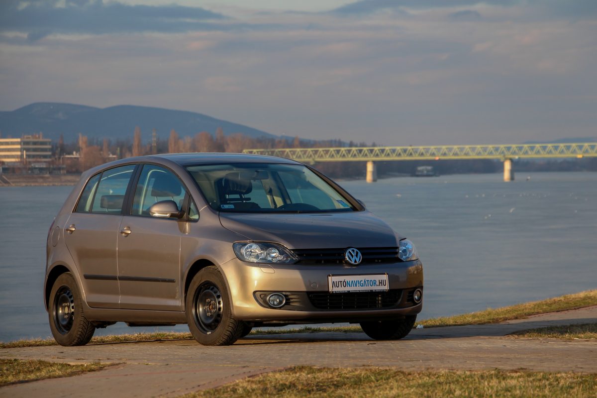 VOLKSWAGEN GOLF PLUS