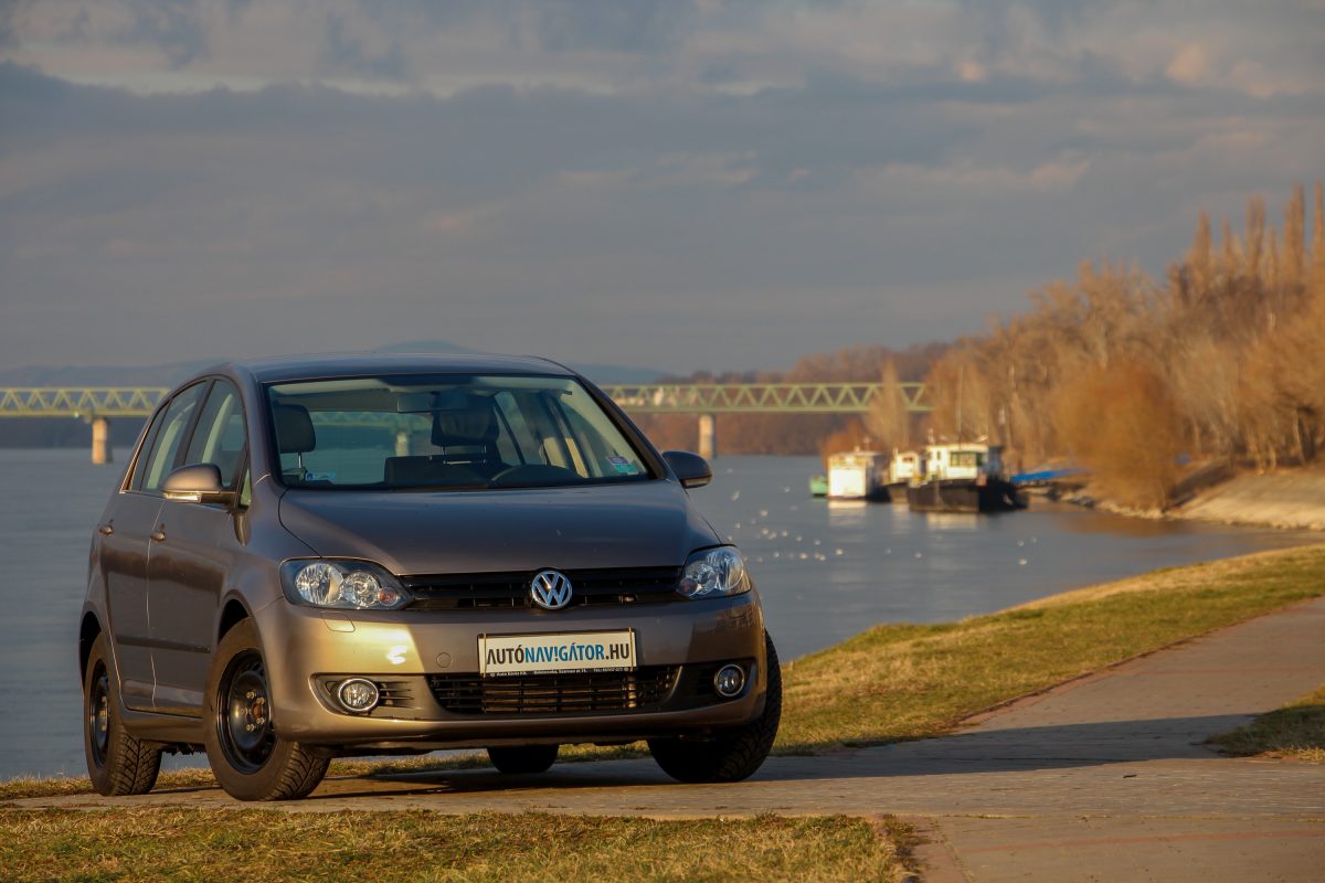 VOLKSWAGEN GOLF PLUS