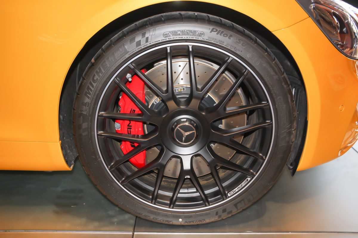 MERCEDES-BENZ