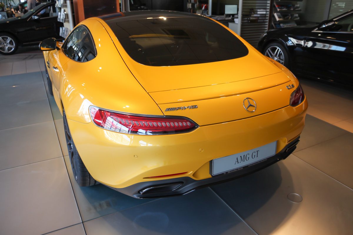 MERCEDES-BENZ