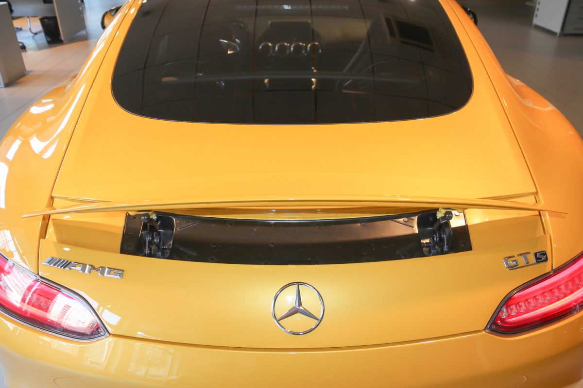 MERCEDES-BENZ