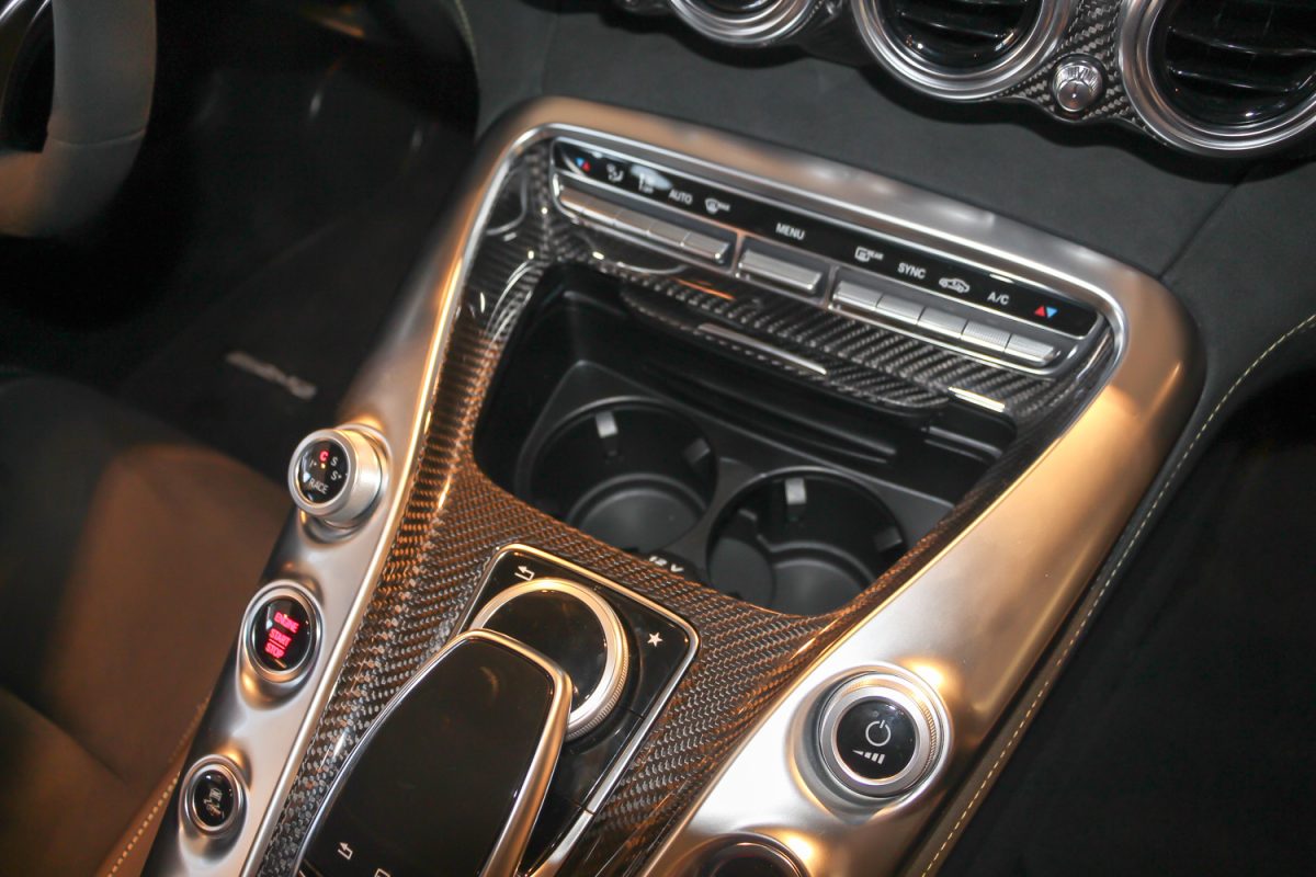 MERCEDES-BENZ