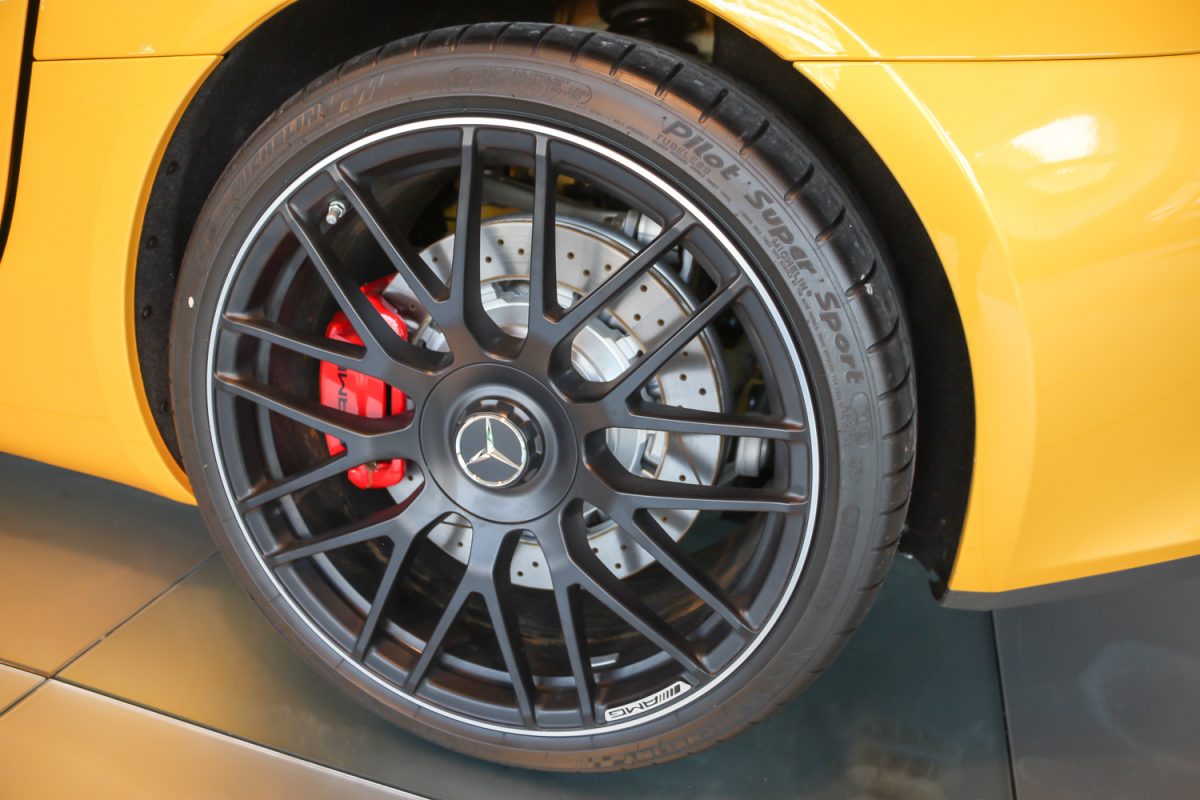 MERCEDES-BENZ