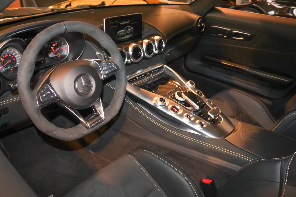 MERCEDES-BENZ