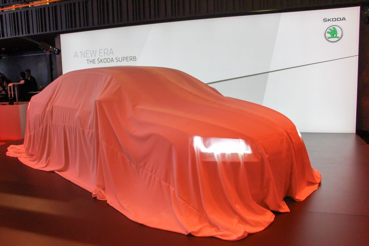 SKODA SUPERB