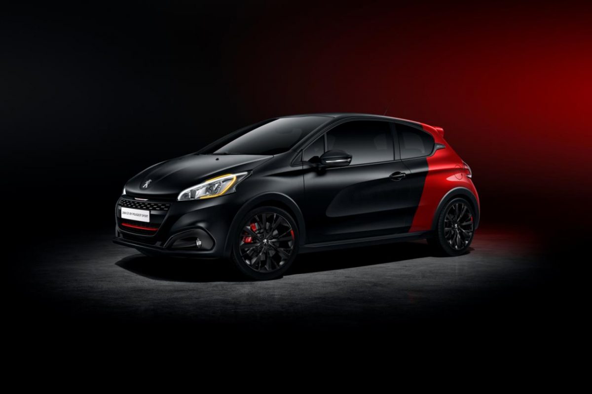 PEUGEOT 208