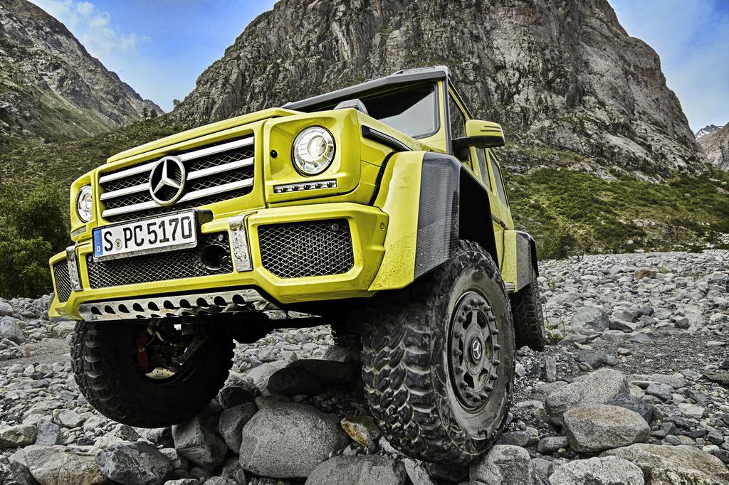 MERCEDES-BENZ