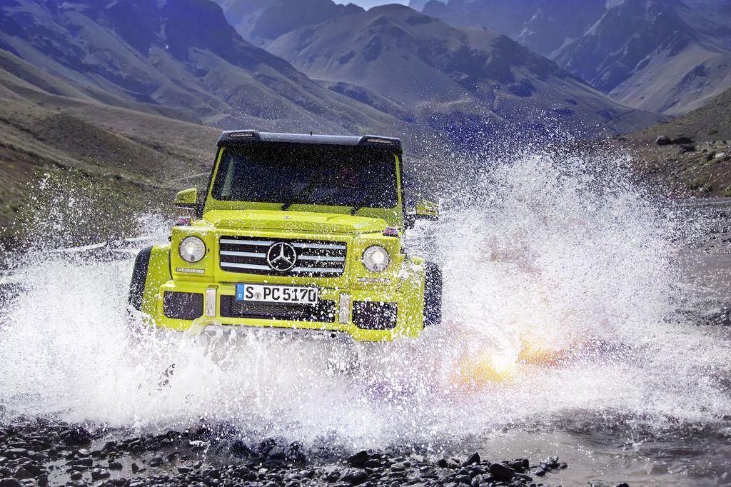 MERCEDES-BENZ