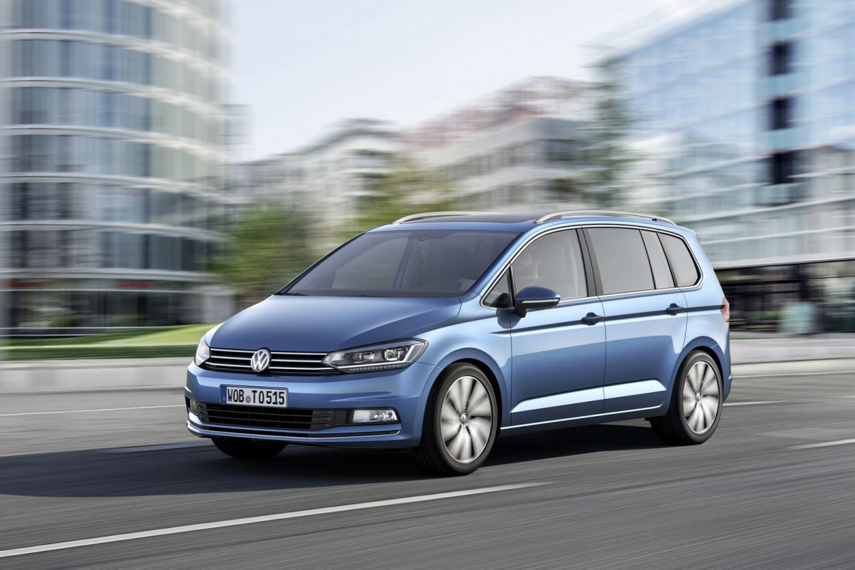 VOLKSWAGEN TOURAN
