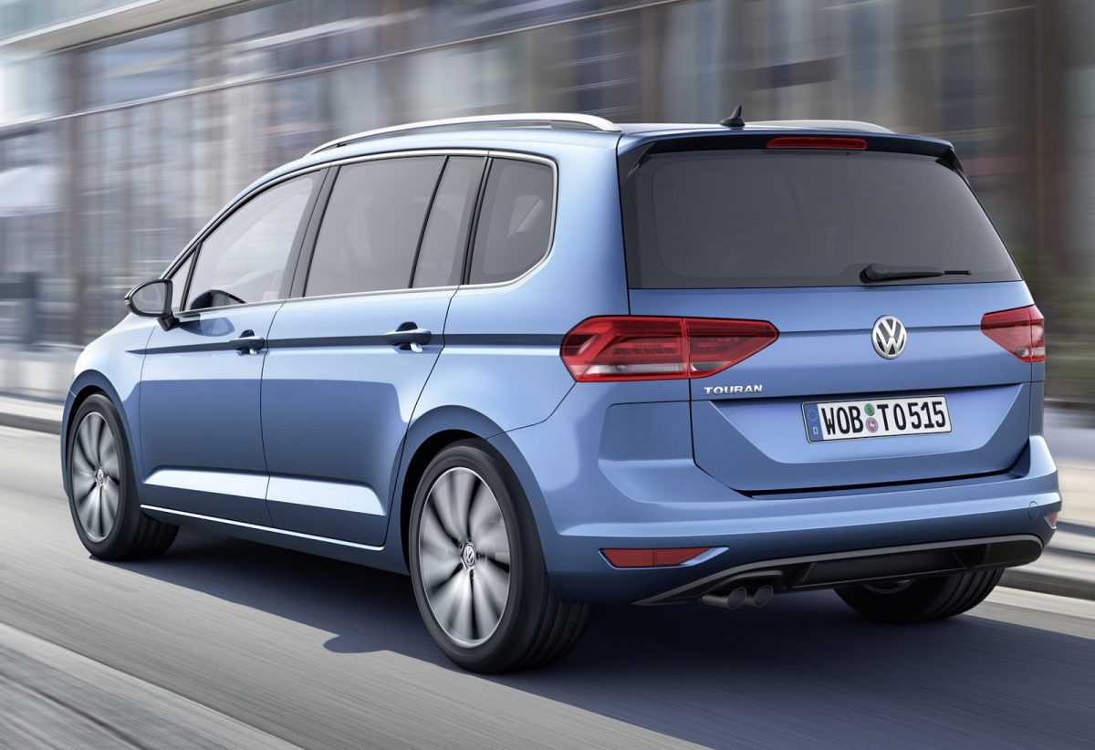 VOLKSWAGEN TOURAN
