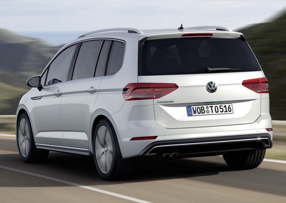 VOLKSWAGEN TOURAN