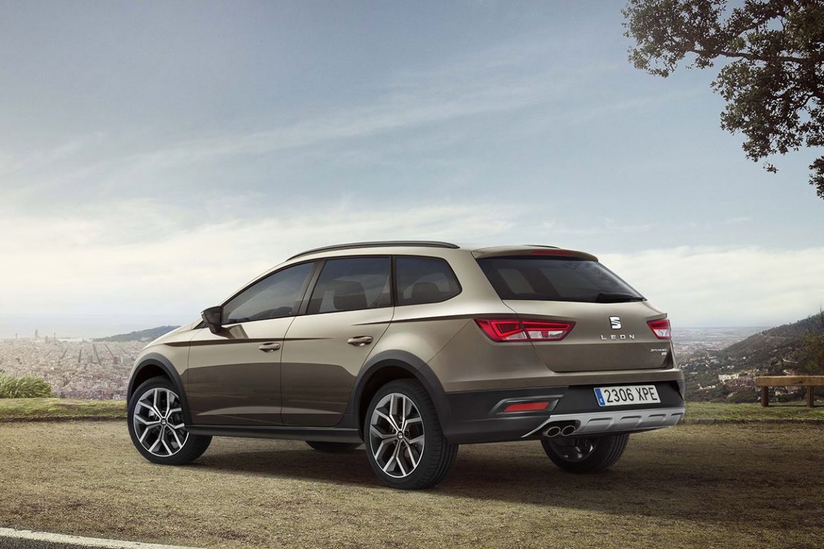 SEAT LEON