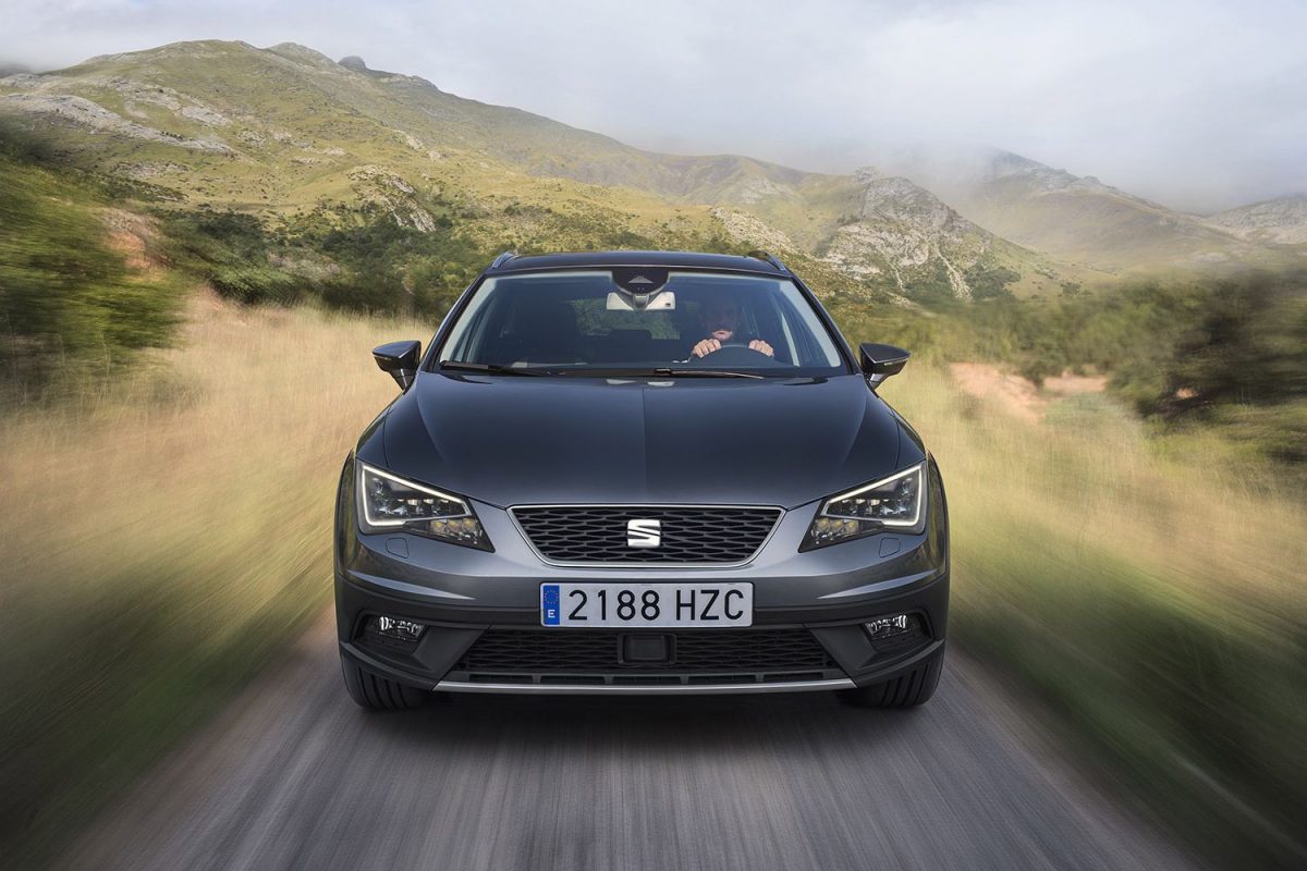 SEAT LEON