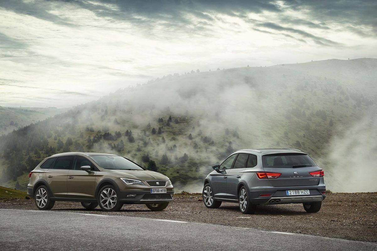 SEAT LEON