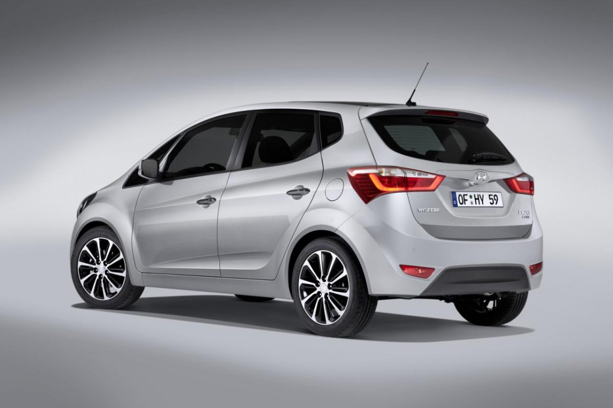 HYUNDAI
