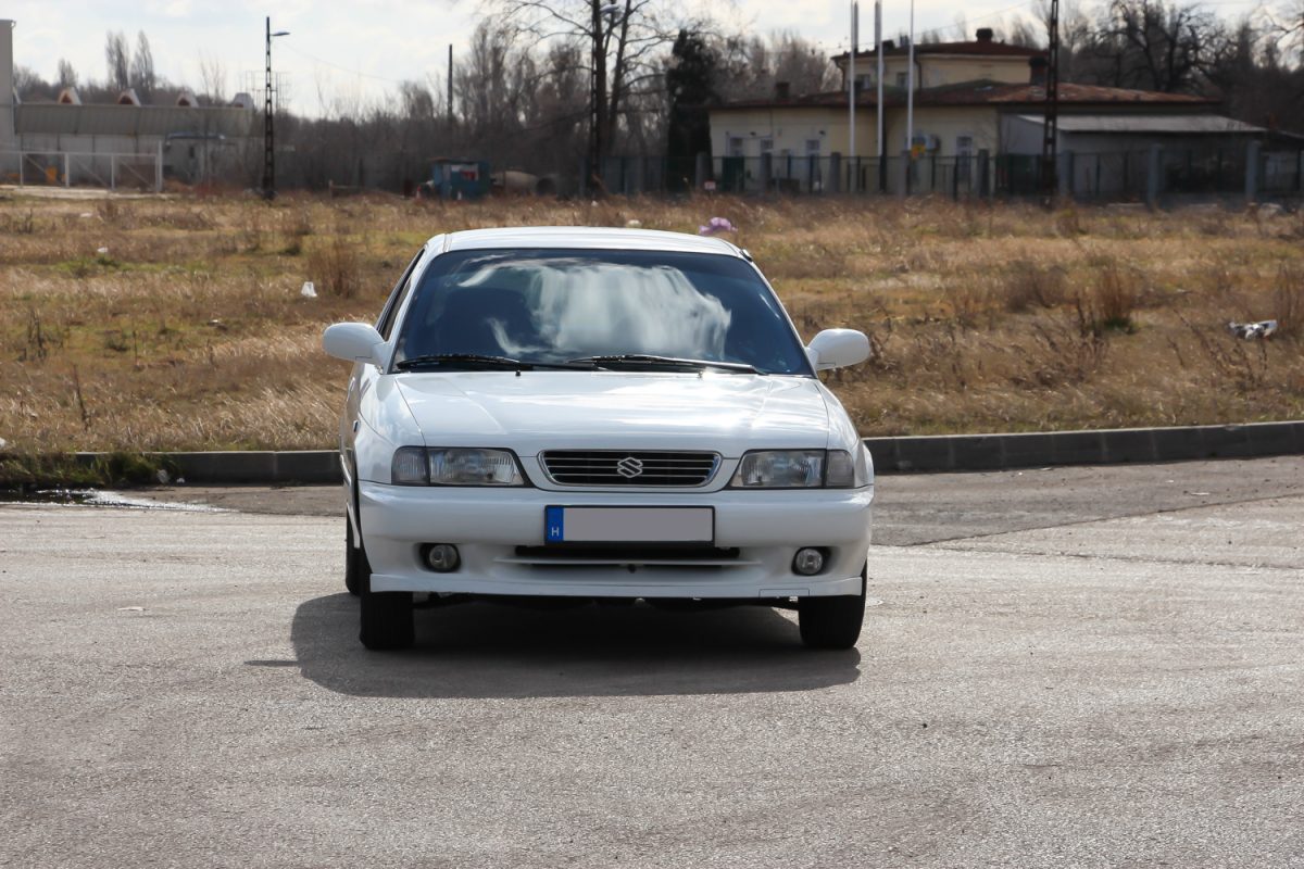 SUZUKI