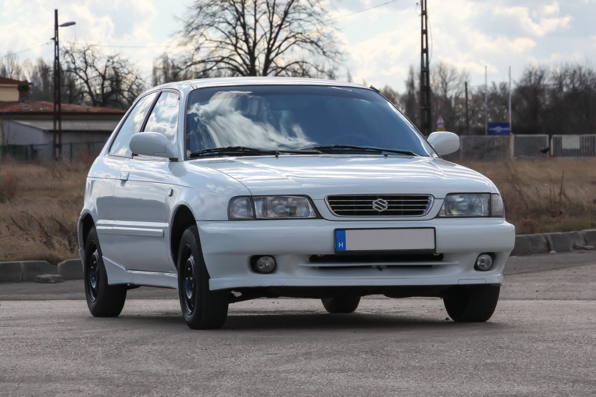 SUZUKI