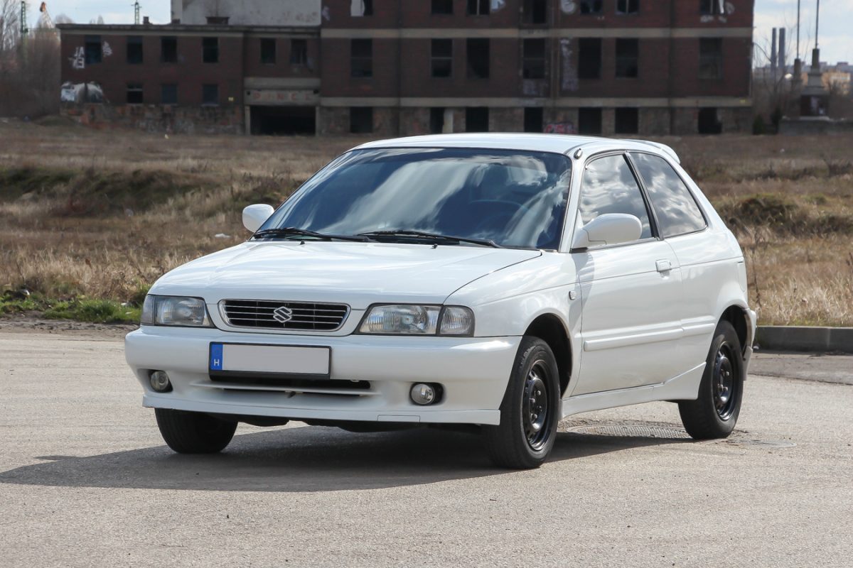SUZUKI